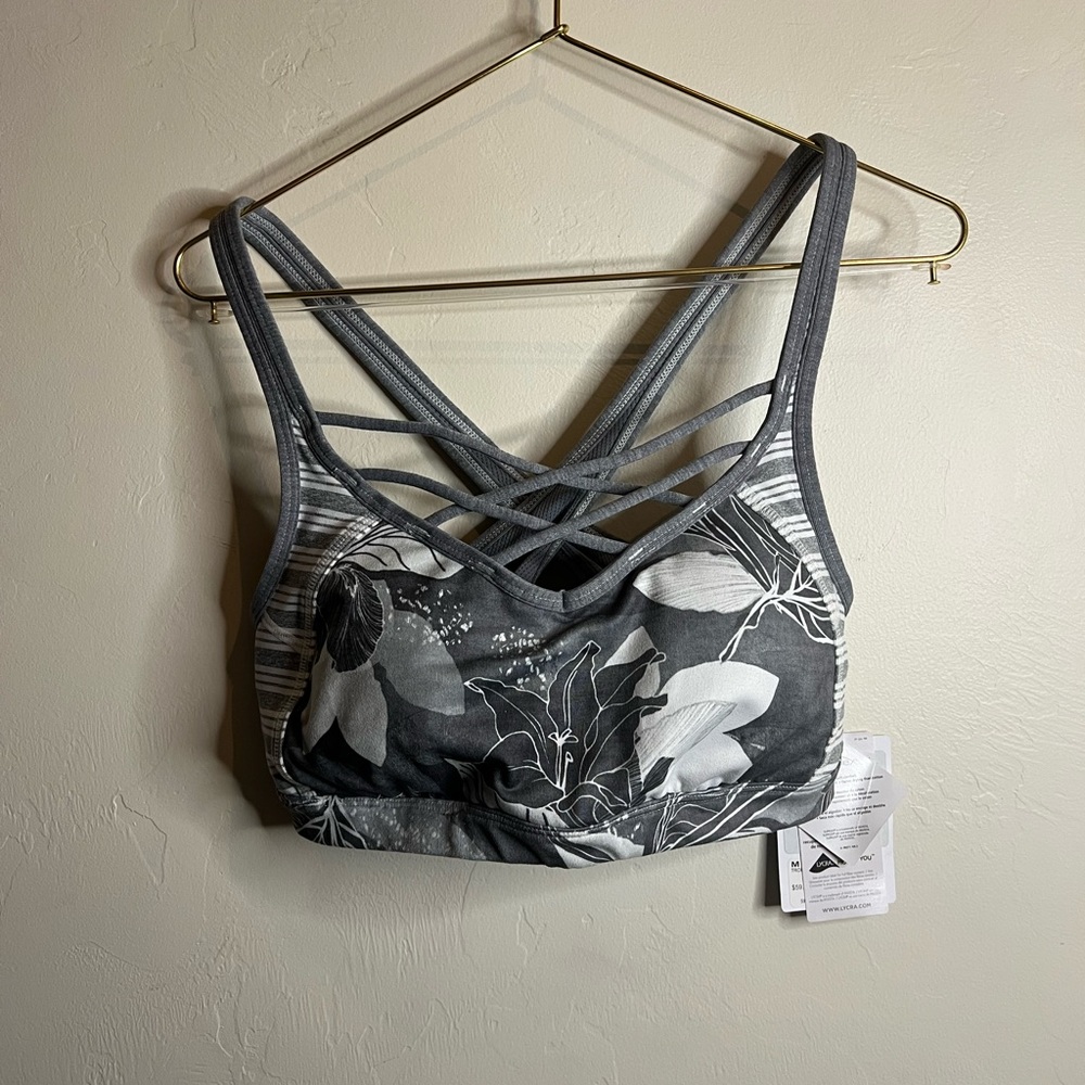 Athleta Gray Floral Crisscross Sports Bra‎